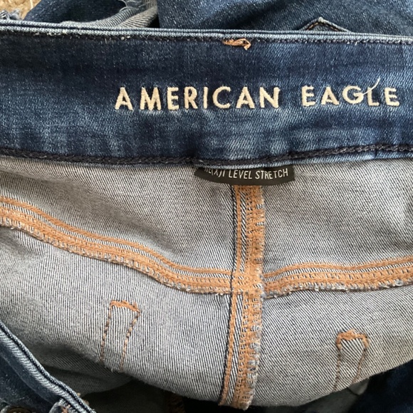 American Eagle Womens Jean shorts size 14 - Picture 5 of 5